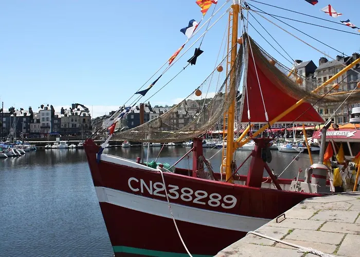 Casa vacanze -maison Entière -balancoire En Intérieur-parking Privé -coeur Historique -la Clef De *