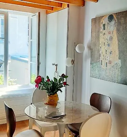 -parking Prive -maison Entiere -balancoire En Interieur-coeur Historique -la Clef De 펜션 *
