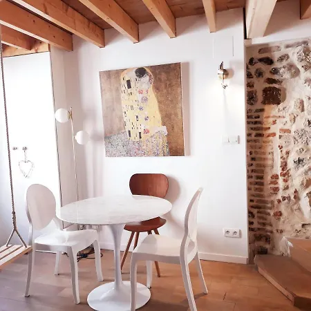-parking Prive -maison Entiere -balancoire En Interieur-coeur Historique -la Clef De 펜션